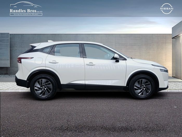 Nissan QASHQAI 2023