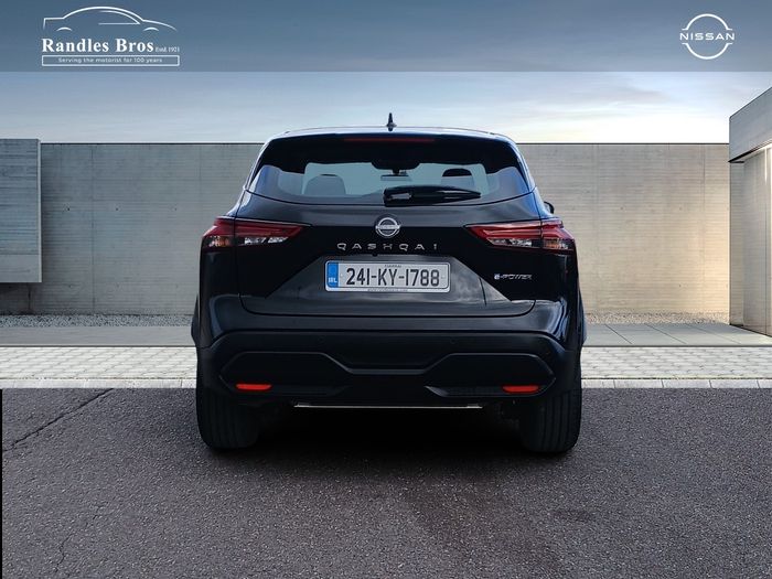 Nissan QASHQAI 2024