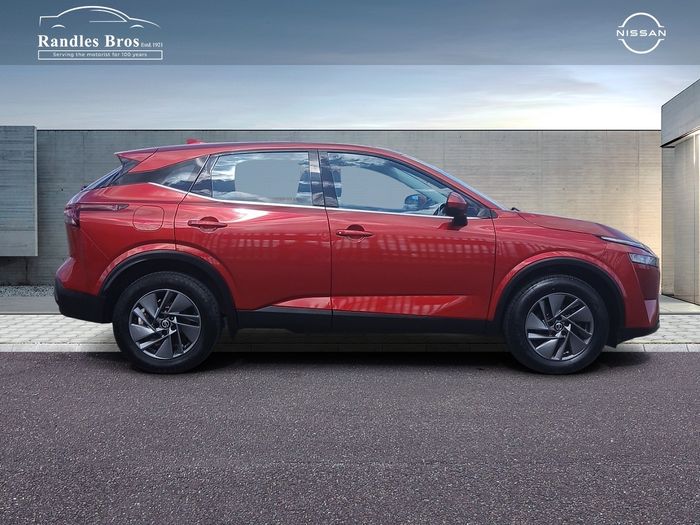 Nissan QASHQAI 2022