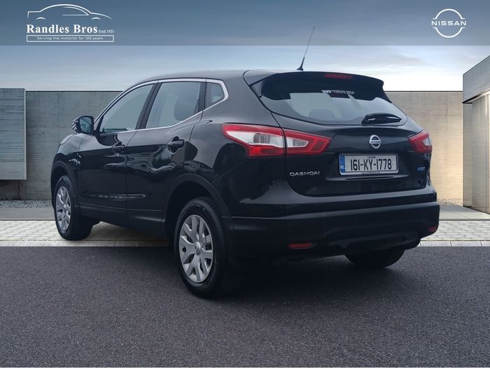 Nissan QASHQAI 2016