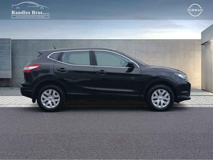 Nissan QASHQAI 2016