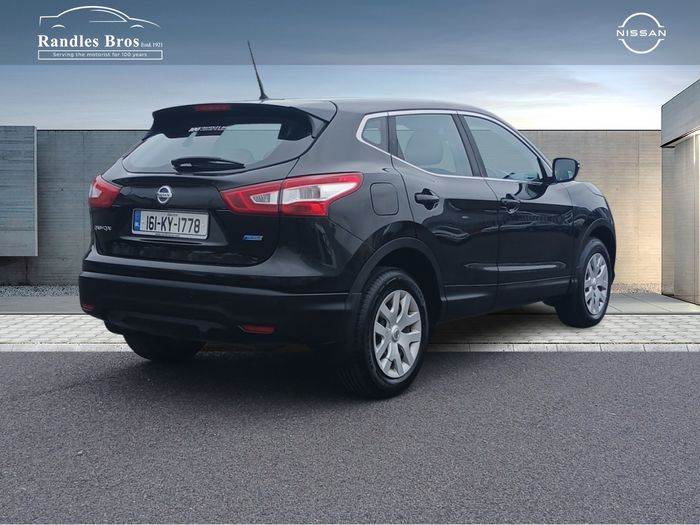 Nissan QASHQAI 2016