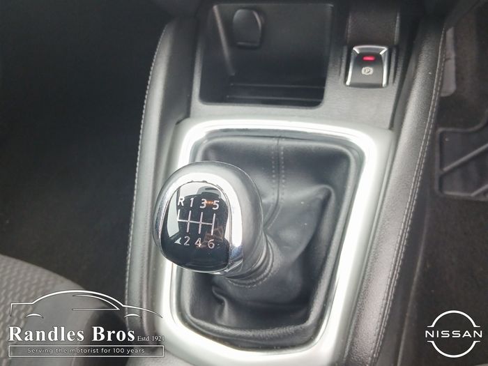 Nissan QASHQAI 2016
