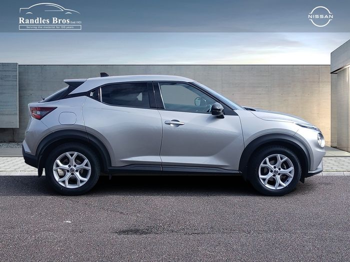 Nissan Juke 2022