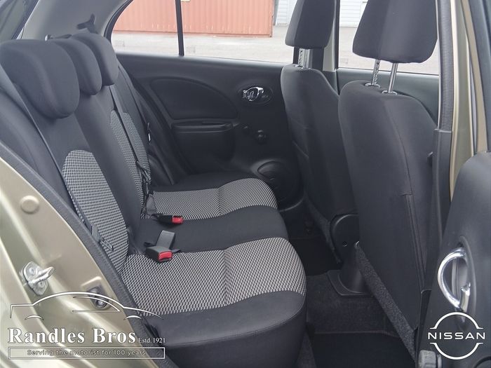 Nissan Micra 2015