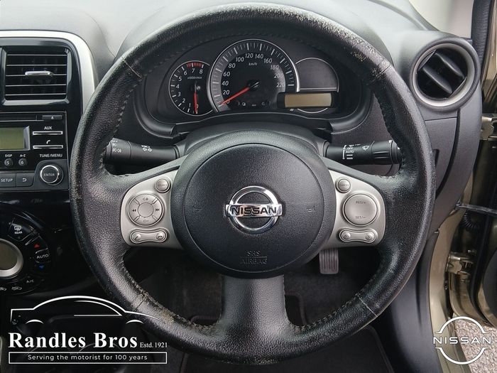 Nissan Micra 2015