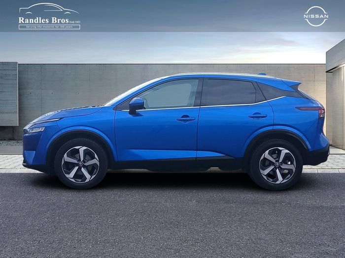 Nissan QASHQAI 2024