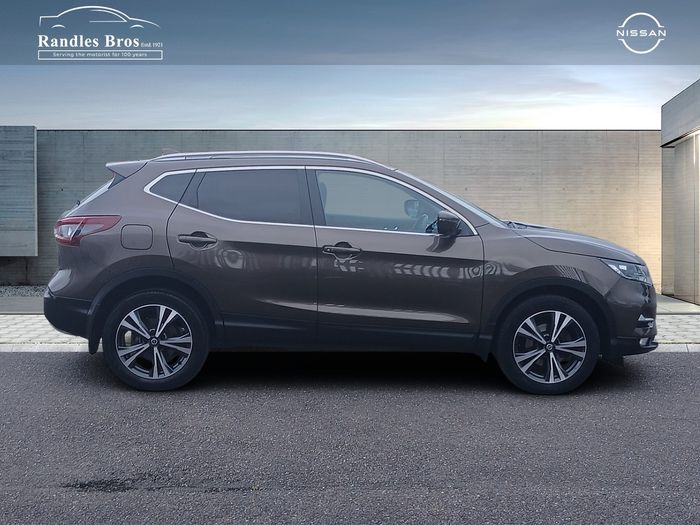 Nissan QASHQAI 2020