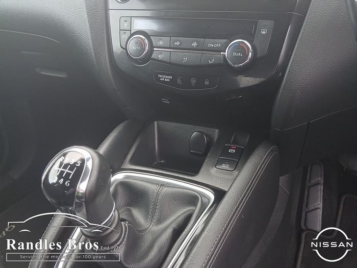 Nissan QASHQAI 2020