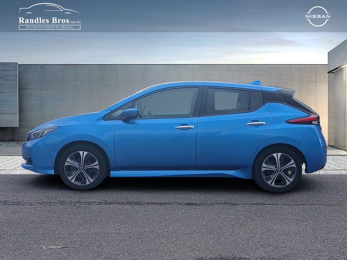 Nissan Leaf 2021