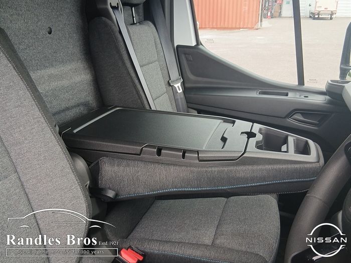 Nissan Interstar 2026