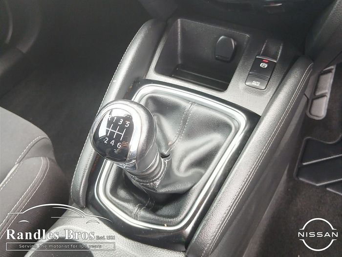 Nissan QASHQAI 2020