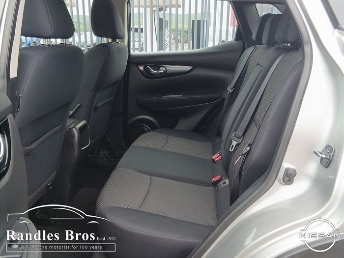 Nissan QASHQAI 2015