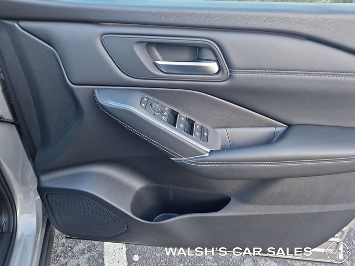 Nissan QASHQAI 2025