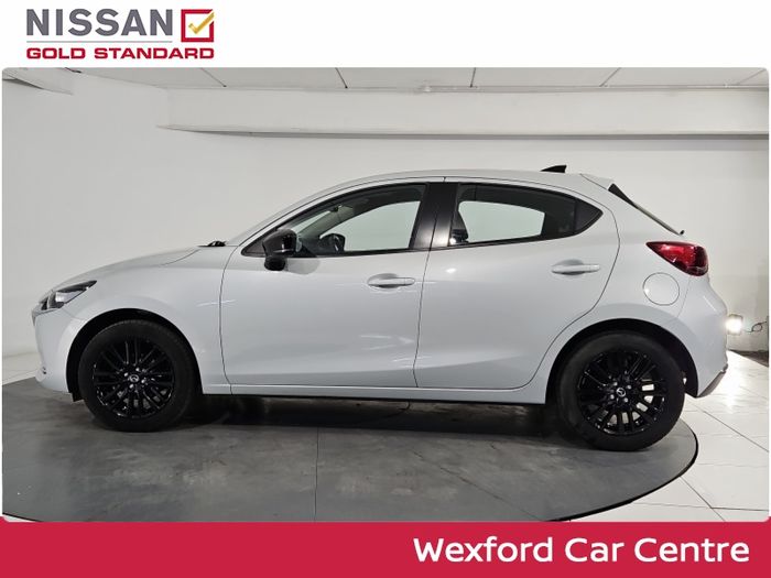 Mazda 2 2023