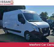 Nissan NV400 2021