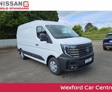 Nissan Interstar 2025