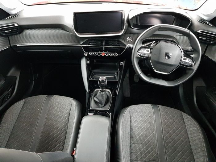 Peugeot 208 2024
