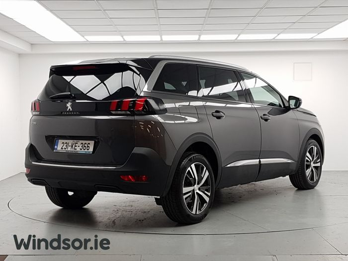 Peugeot 5008 2023