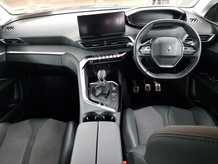 Peugeot 5008 2023