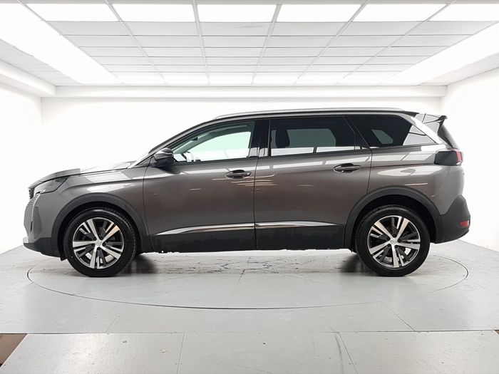 Peugeot 5008 2023