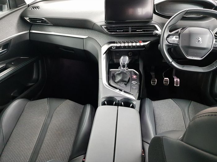Peugeot 5008 2023