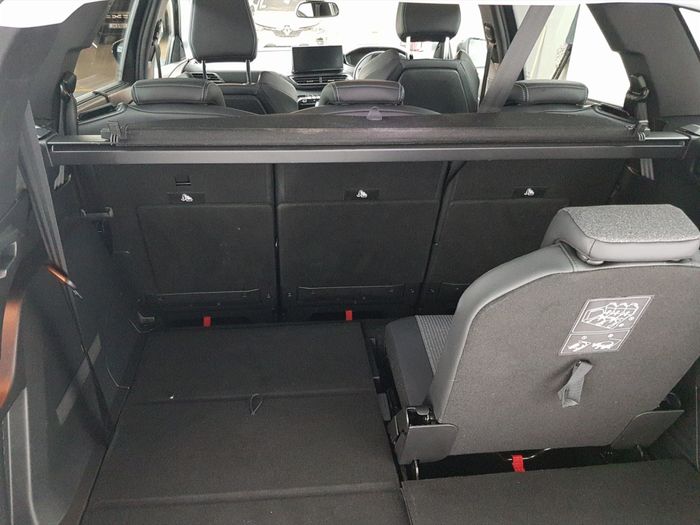 Peugeot 5008 2023