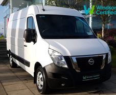 Nissan Interstar 2024