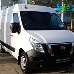 Nissan Interstar 2024