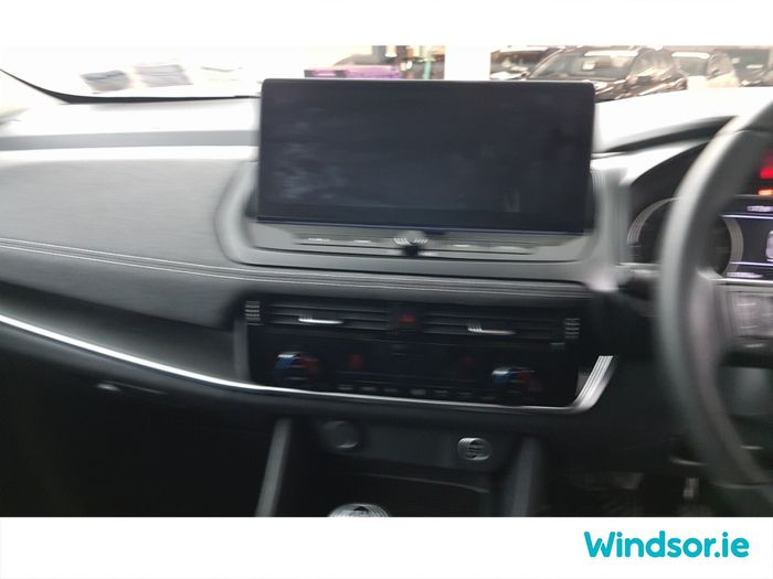 Nissan QASHQAI 2025