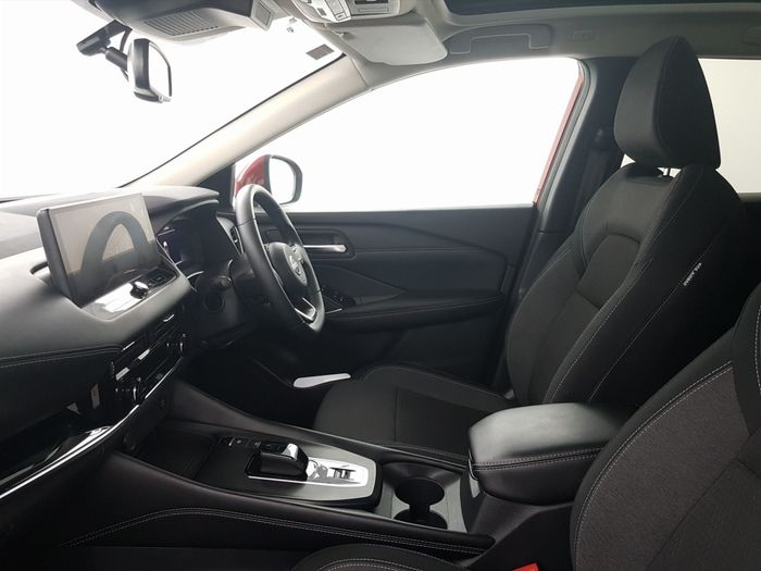 Nissan QASHQAI 2024