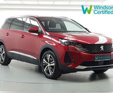 Peugeot 5008 2021