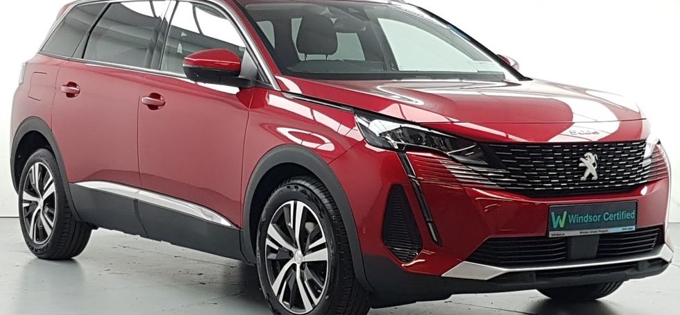 Peugeot 5008 2021
