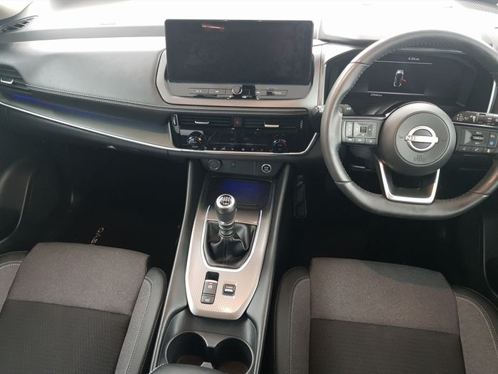 Nissan QASHQAI 2025