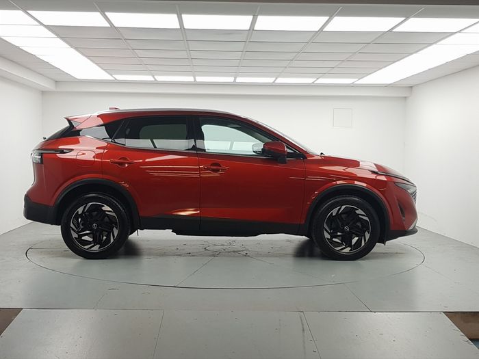 Nissan QASHQAI 2025