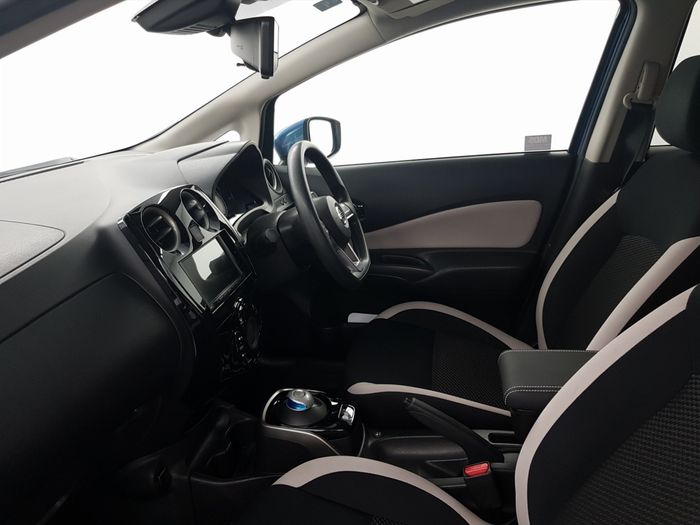 Nissan NOTE 2019