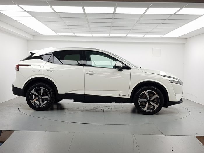 Nissan QASHQAI 2024