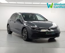 Volkswagen Golf 2024