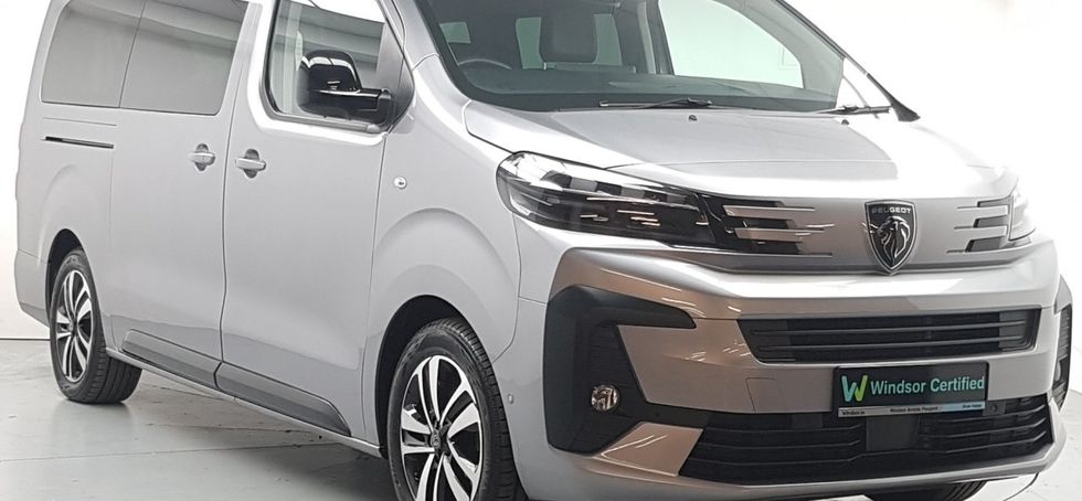 Peugeot Traveller 2025