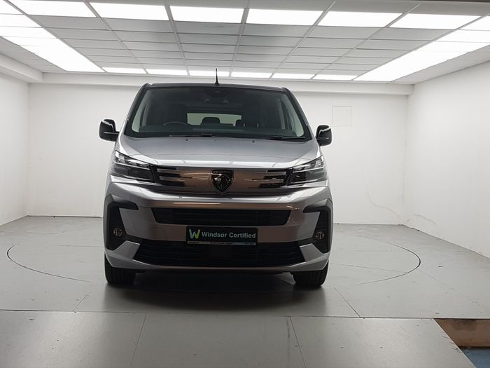 Peugeot Traveller 2025