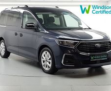 Ford Tourneo 2025