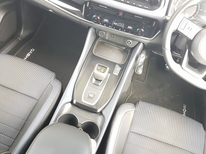 Nissan QASHQAI 2022