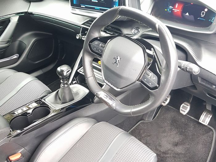 Peugeot 2008 2022