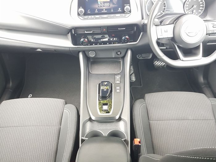 Nissan QASHQAI 2024