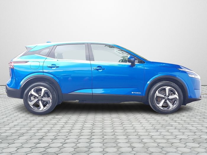 Nissan QASHQAI 2024