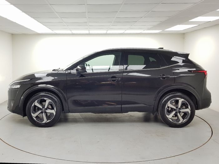 Nissan QASHQAI 2024