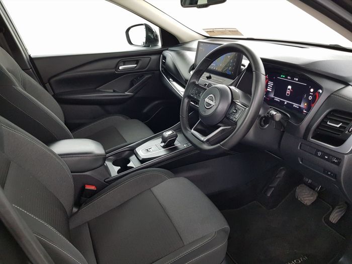 Nissan QASHQAI 2024
