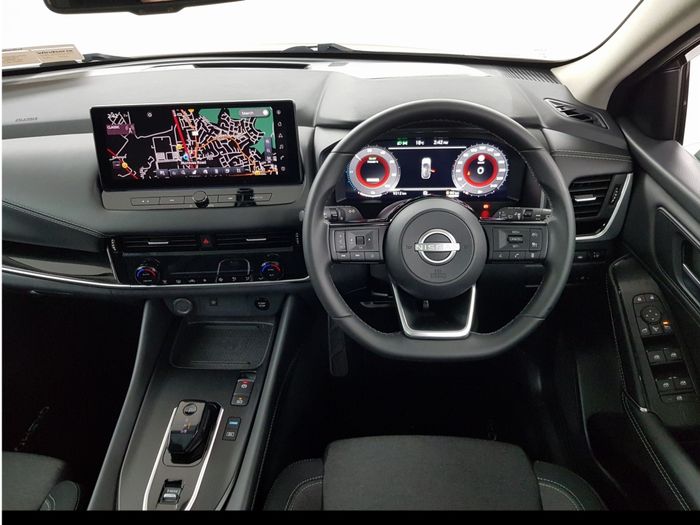 Nissan QASHQAI 2024