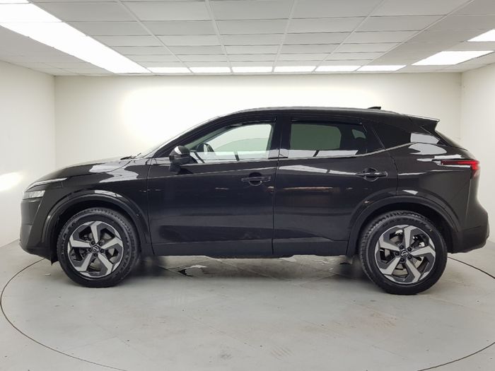 Nissan QASHQAI 2024