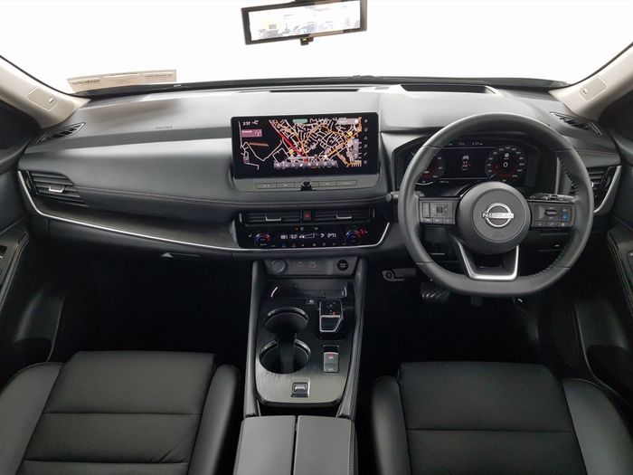 Nissan X-Trail 2025